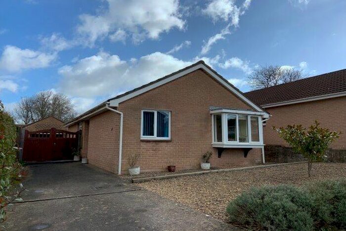 3 Bedroom Bungalow To Rent In Lethbridge Road, Wells, BA5