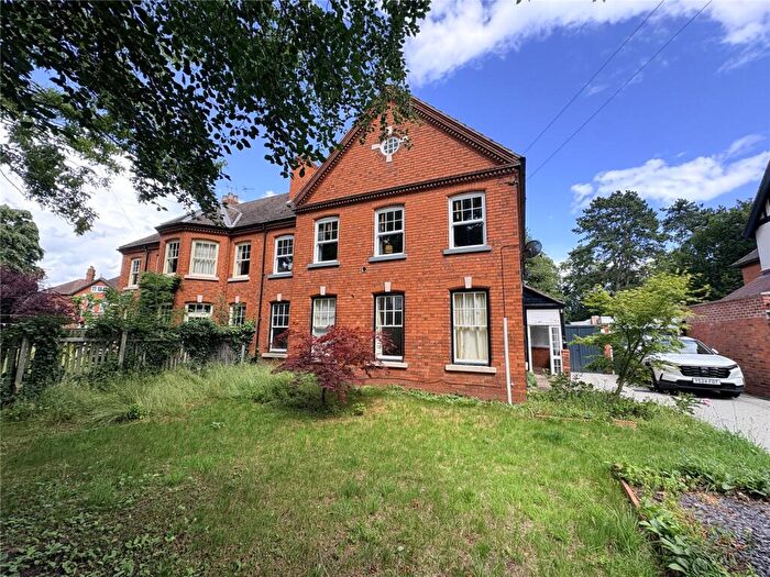 2 Bedroom Apartment For Sale In The Park, Newark, Notts, NG24