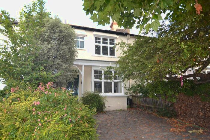 4 Bedroom Semi-Detached House To Rent In Gloucester Road, Hampton, Middlesex, TW12