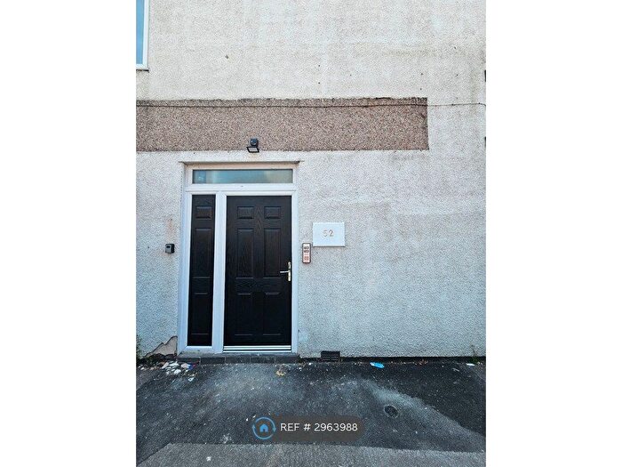 2 Bedroom Flat To Rent In Church St, Leigh, WN7