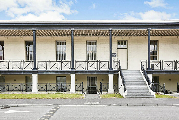 2 Bedroom Apartment For Sale In St. Georges Walk, Gosport, PO12