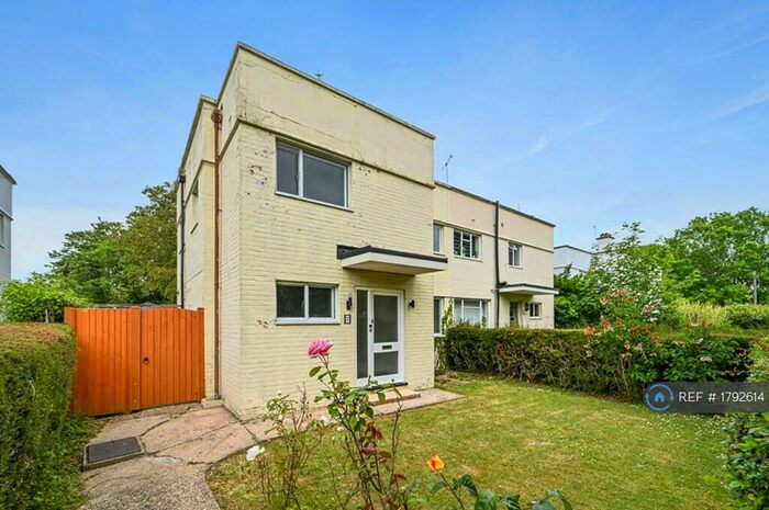 3 Bedroom Semi-Detached House To Rent In Silver Street, Witham, CM8