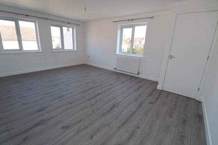 1 Bedroom Flat To Rent In Queen Street, Brightlingsea, CO7