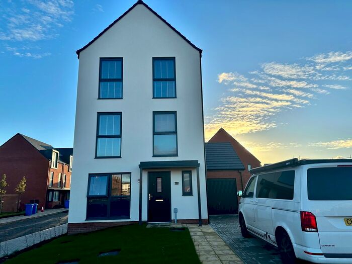 4 Bedroom Property To Rent In Etteridge Drive, Derby, DE22