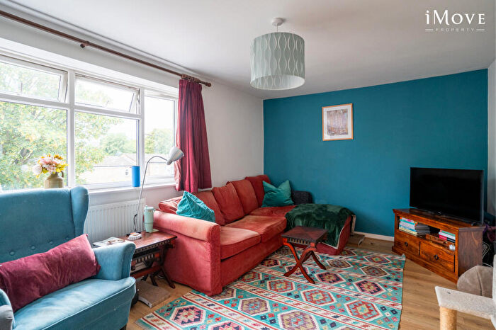 3 Bedroom Flat For Sale In Trenholme Terrace, London, SE20