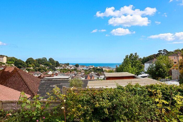 4 Bedroom Bungalow For Sale In Buckeridge Road, Teignmouth, TQ14