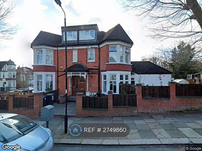 1 Bedroom Flat To Rent In Conway Road, London, N14