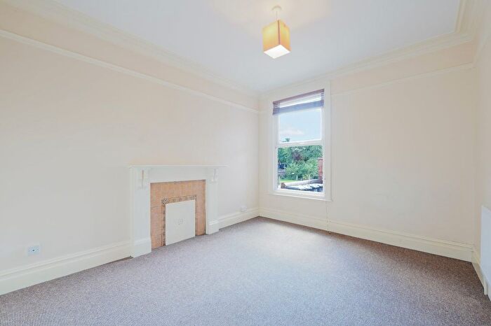 5 Bedroom Semi-Detached House For Sale In Mabel Grove, West Bridgford, Nottingham, Nottinghamshire, NG2