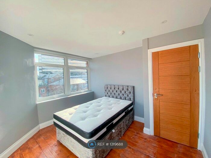 Studio To Rent In Guildford Street, Luton, LU1