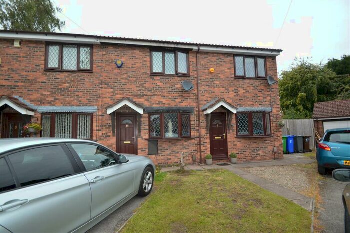 2 Bedroom Mews To Rent In Dominic Close, Manchester, M23