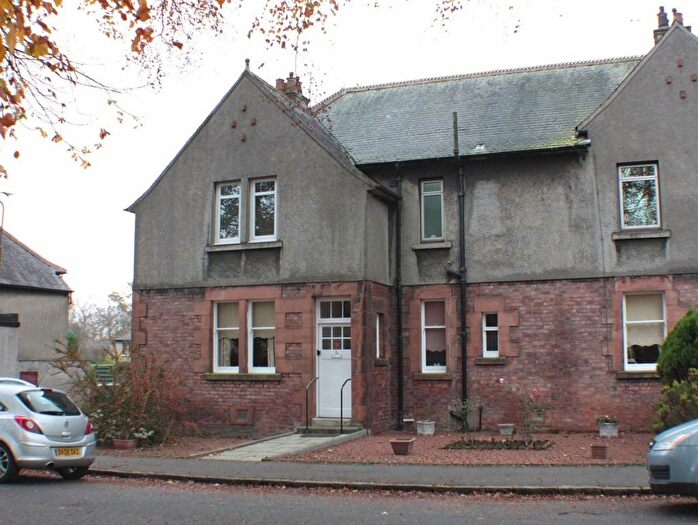 3 Bedroom Flat To Rent In Burnside Road, Uphall, EH52
