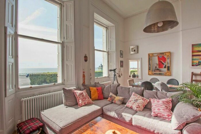 2 Bedroom Flat To Rent In Marine Parade, Brighton, BN2