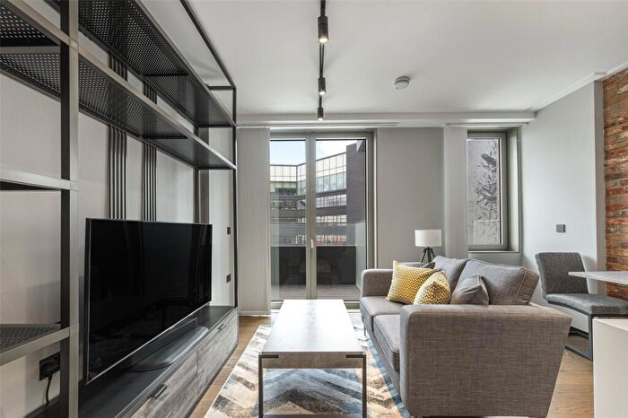 Apartment To Rent In Hewett Street, London, EC2A