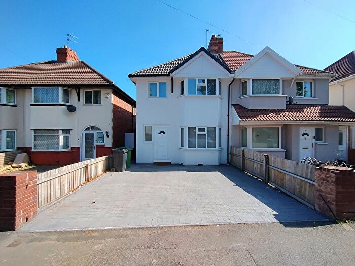 3 Bedroom Semi-Detached House To Rent In Marston Road, Blakenhall, Wolverhampton, WV2