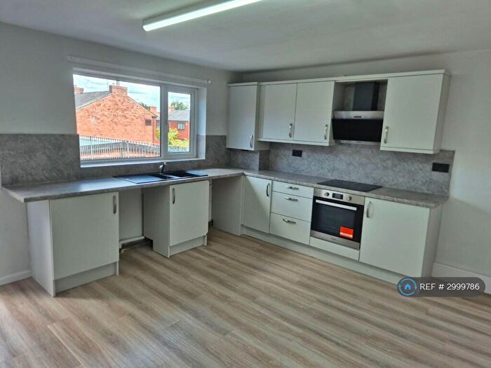 3 Bedroom Flat To Rent In Banks, Southport, PR9