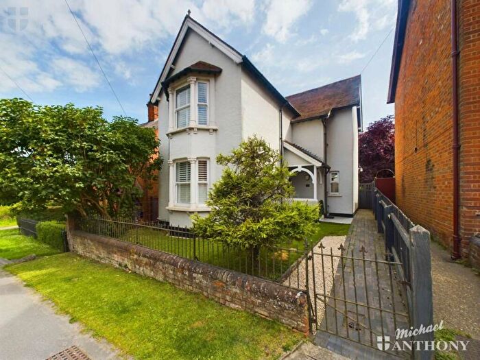 3 Bedroom Detached House For Sale In High Street, Waddesdon, HP18