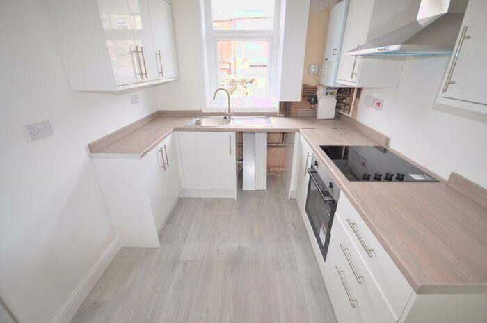 3 Bedroom Terraced House To Rent In London Terrace, Darwen, BB3