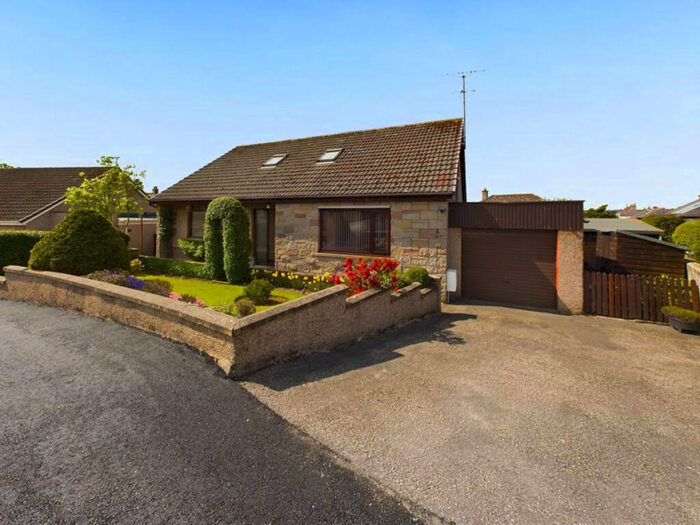 4 Bedroom Detached Bungalow For Sale In Mayfield Road, Turriff, AB53