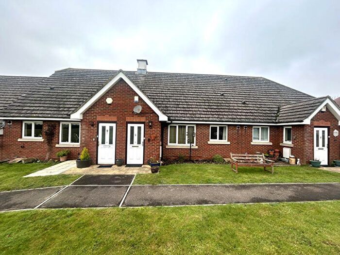 2 Bedroom Retirement Property For Sale In Crandon Walk, Gorringe Avenue, Southdowns, South Darenth, DA4