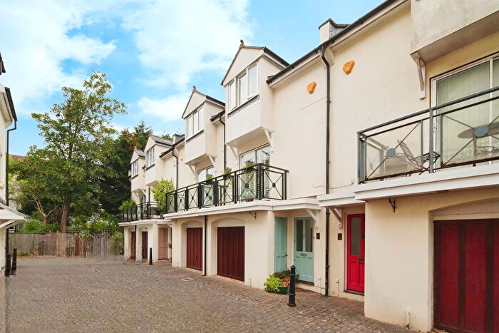 3 Bedroom Terraced House For Sale In Oxford Mews, Hove, BN3