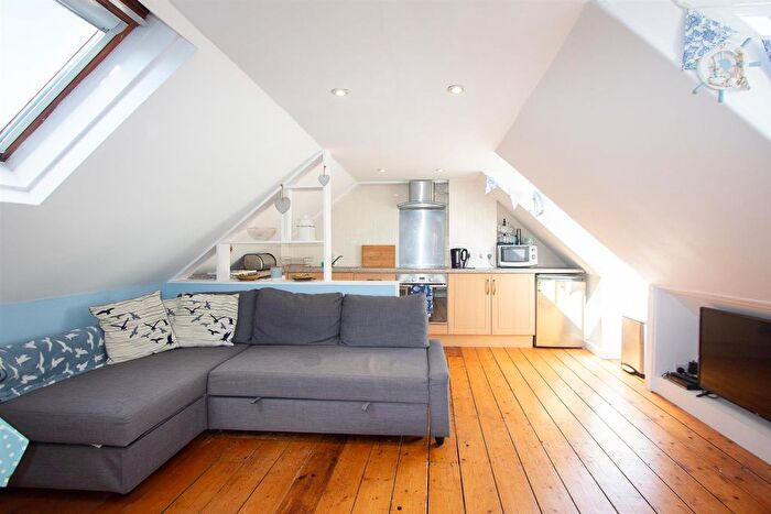 3 Bedroom Property To Rent In St. Andrews Street, St. Ives, TR26