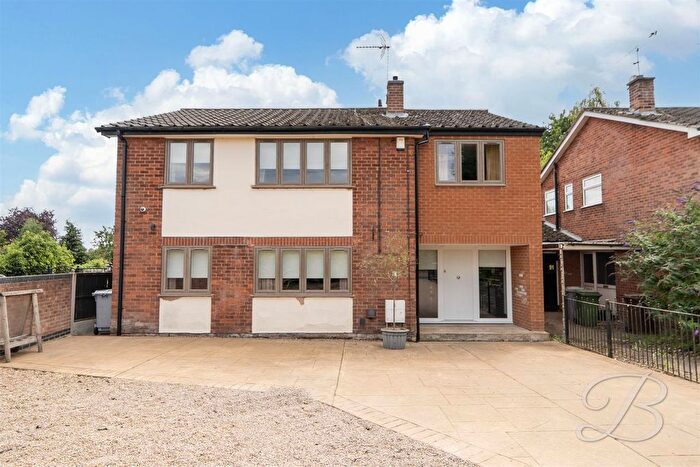 5 Bedroom Detached House For Sale In Mansfield Road, Edwinstowe, Mansfield, NG21