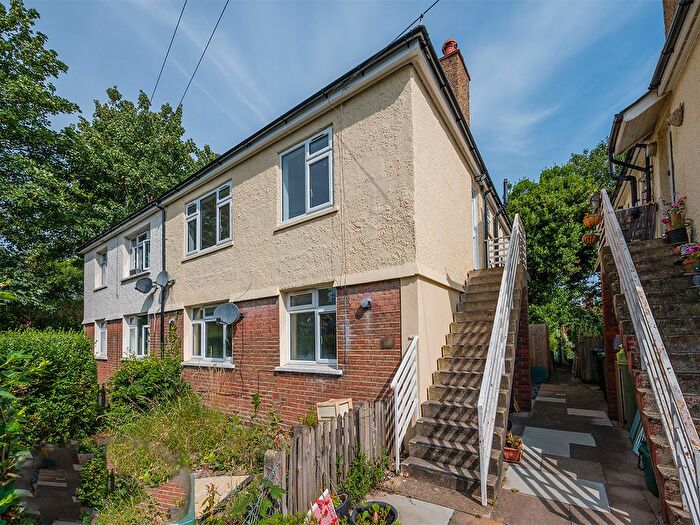 2 Bedroom Flat To Rent In Willow Road, Ealing, W5