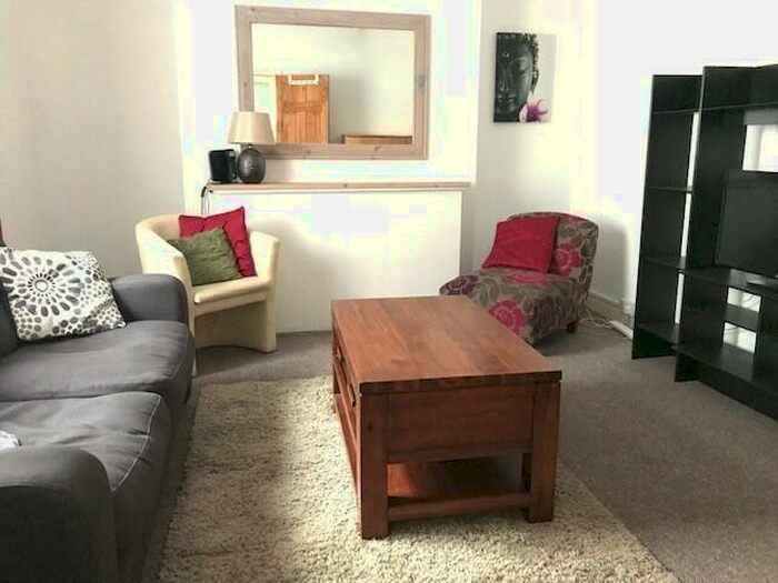 4 Bedroom House To Rent In Nelson, Greenbank, Plymouth, PL4