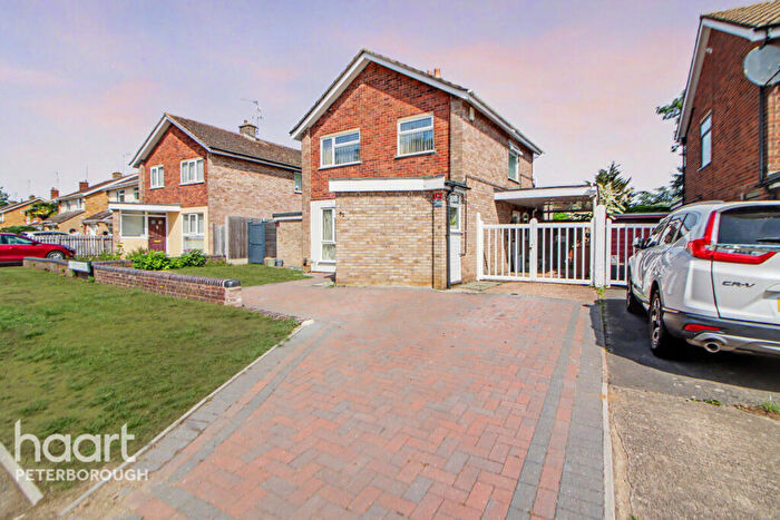 3 Bedroom Detached House To Rent In Atherstone Avenue, Peterborough, PE3