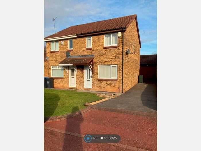 3 Bedroom Semi-Detached House To Rent In Sidmouth Close, Middlesbrough TS8