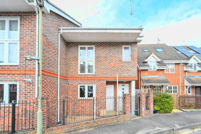 3 Bedroom Property To Rent In Vale Farm Road, Woking, Surrey, Woking, GU21