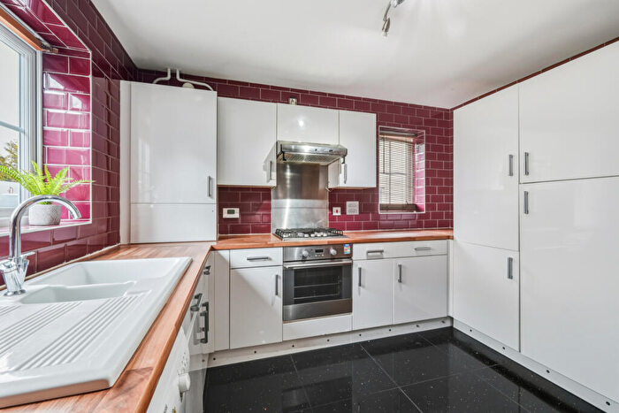 4 Bedroom End Of Terrace House To Rent In Goodwins Close, Priors Green, Little Canfield, Essex, CM6