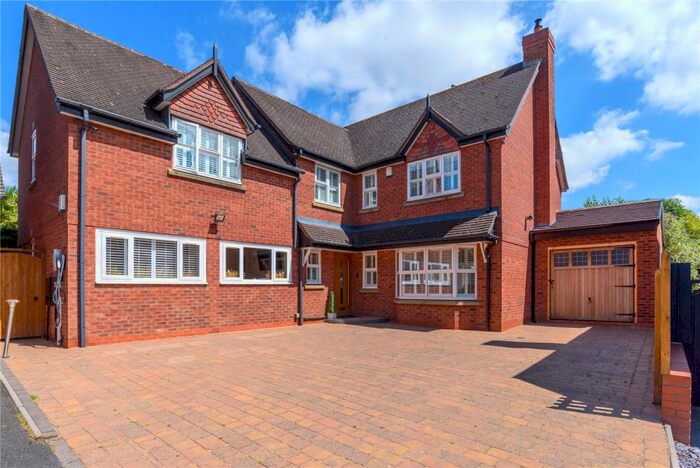 5 Bedroom Detached House For Sale In Sutton Road, Mile Oak, Tamworth, B78