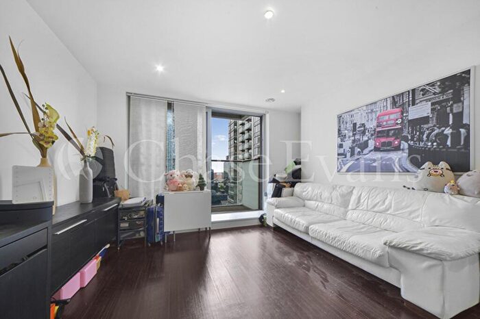 1 Bedroom Flat For Sale In Pan Peninsula, Canary Wharf, London, E14