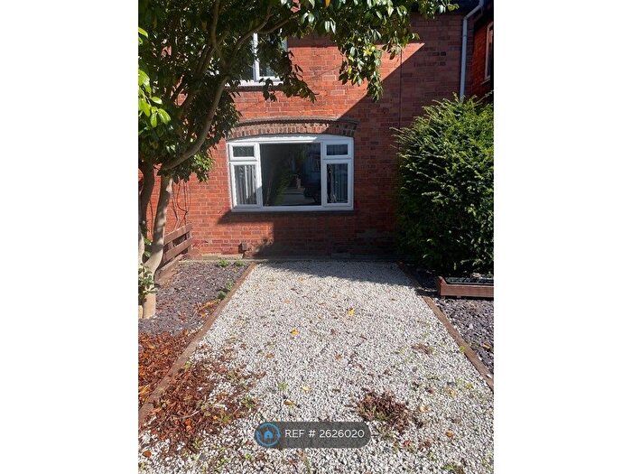 2 Bedroom End Of Terrace House To Rent In Henry Road, Nottingham, NG9