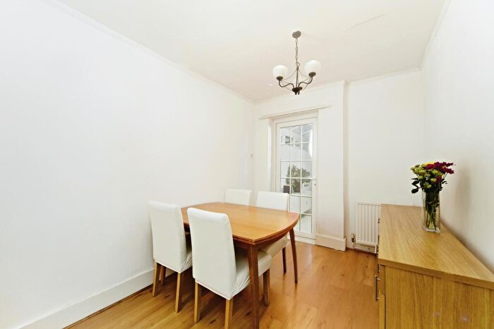2 Bedroom Terraced House For Sale In Dennett Road, Croydon, Surrey, CR0