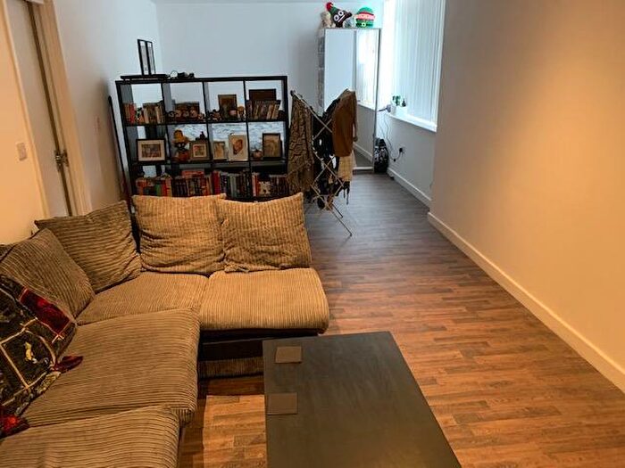 Studio To Rent In Large Studio With Parking, BH1