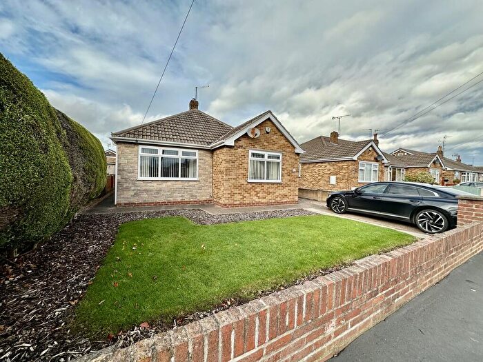 2 Bedroom Detached Bungalow For Sale In Windam Drive, Barnby Dun, Doncaster, DN3