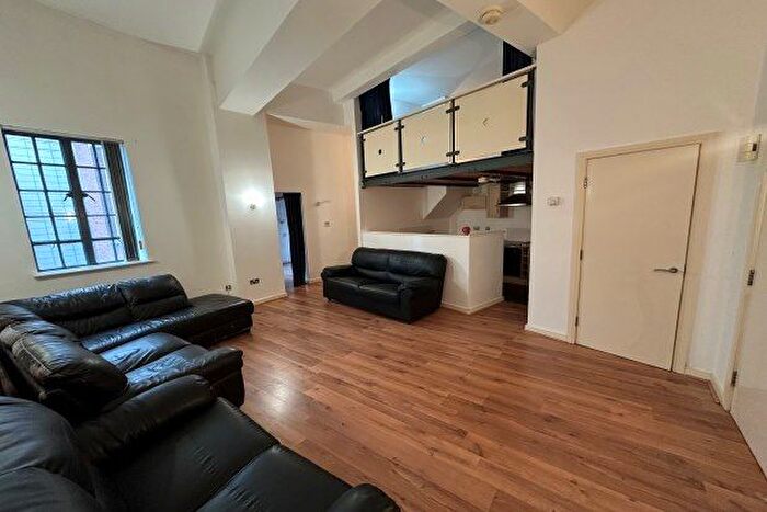 2 Bedroom Flat To Rent In Hatton Garden, Liverpool, L3