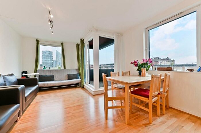 2 Bedroom Flat To Rent In Provost Street, London, N1