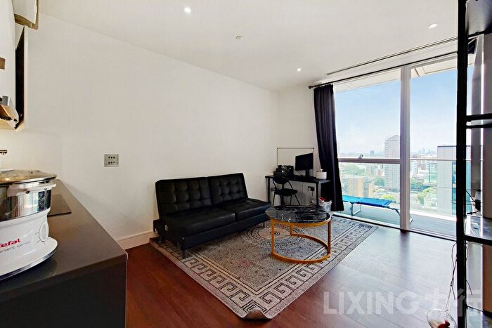 1 Bedroom Studio To Rent In Harbour Way, Canary Wharf, E14