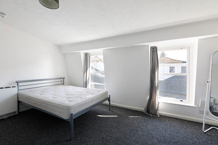 1 Bedroom Flat To Rent In Norfolk Square, Brighton, BN1