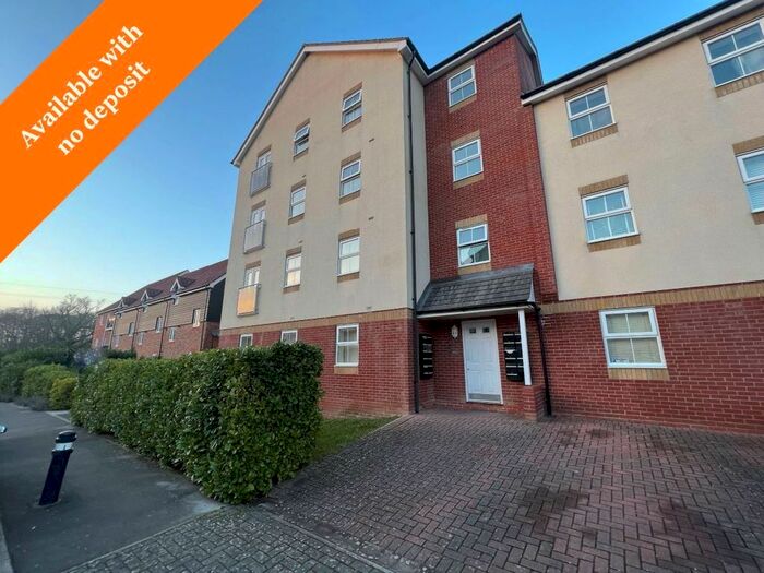 2 Bedroom Flat To Rent In White's Way, Hedge End, Southampton, SO30
