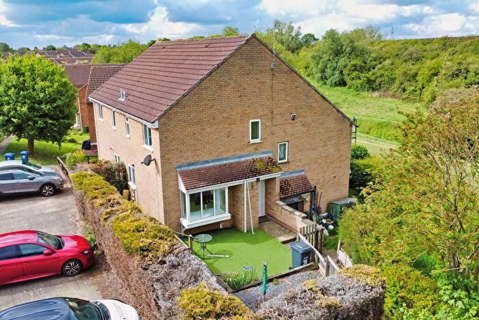 2 Bedroom Terraced House For Sale In Muntjac Close, Eaton Socon, PE19