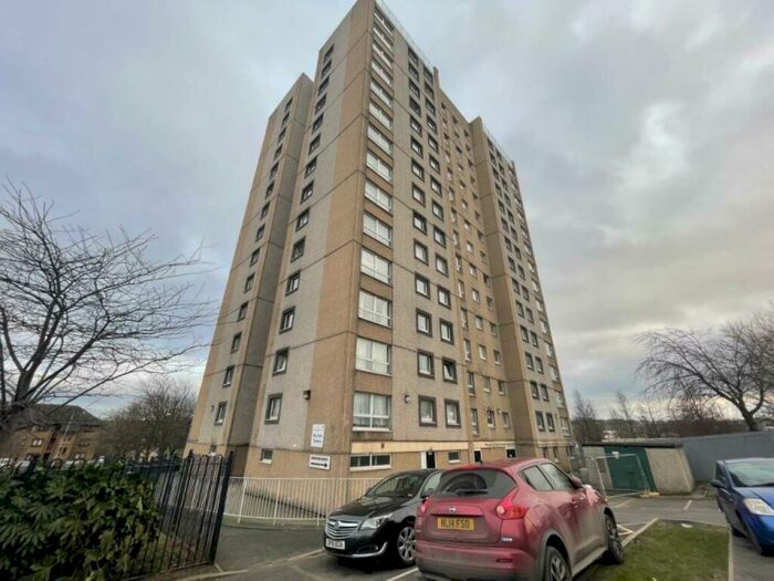 1 Bedroom Flat To Rent In Radwell Drive, , Bradford, BD5