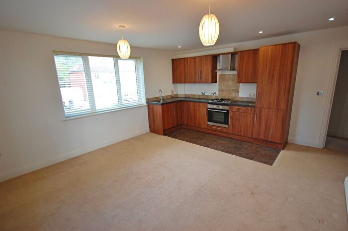 2 Bedroom Flat To Rent In Wimborne Road East, Ferndown, BH22