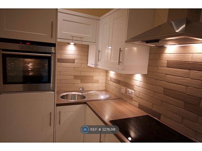 1 Bedroom Flat To Rent In Quarry Street, Hamilton, ML3