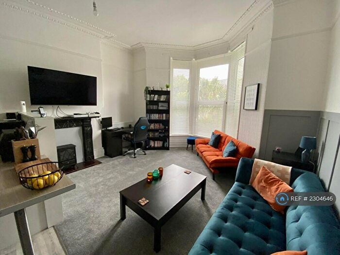 1 Bedroom Flat To Rent In Houndiscombe Road, Plymouth, PL4