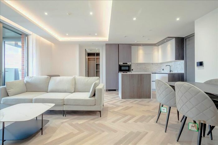 2 Bedroom Flat To Rent In Errington House, Brigade Mews, Borough, SE1