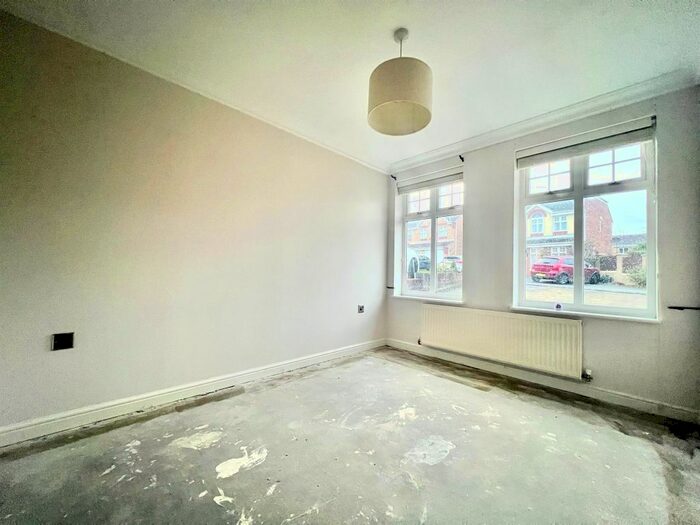 4 Bedroom Detached House For Sale In Rangewood Road, South Normanton